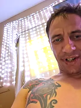 Highfrog1 online show from 10/10/25, 07:02