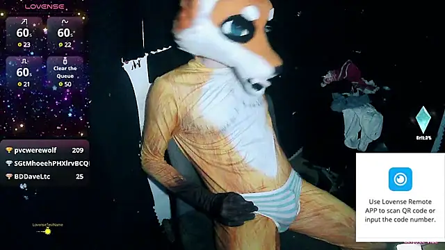 Snapshot of FoxieHikari chatting on 12/12/24, 02:59 FoxieHikari online show from 12/12/24, 02:59