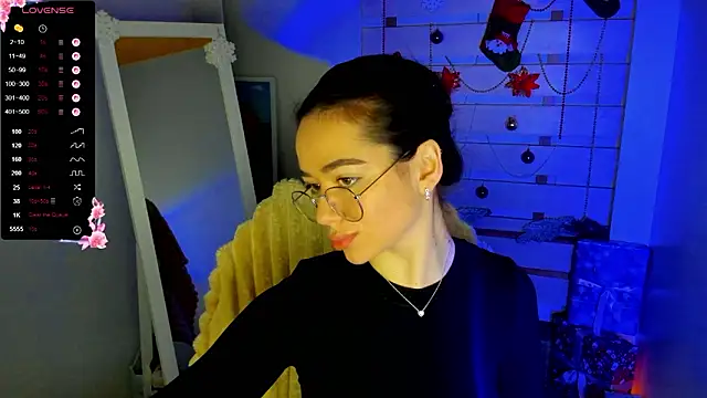 Snapshot of Bella_XO chatting on 01/17/26, 07:57 Bella XO online show from 01/17/26, 07:57