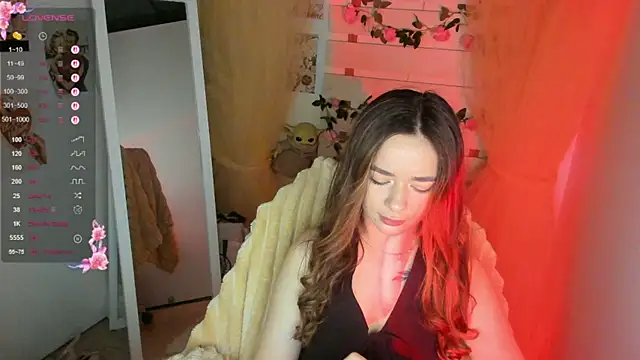 Snapshot of Bella_XO chatting on 05/19/26, 06:53 Bella XO online show from 05/19/26, 06:53