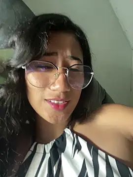 KaitlynLoveCam online show from 11/03/25, 10:32