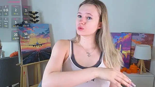 Snapshot of MaydaFoulk chatting on 11/08/25, 01:06 MaydaFoulk online show from 11/08/25, 01:06