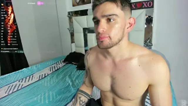 Sexy Alejandro  online show from 12/04/24, 06:39