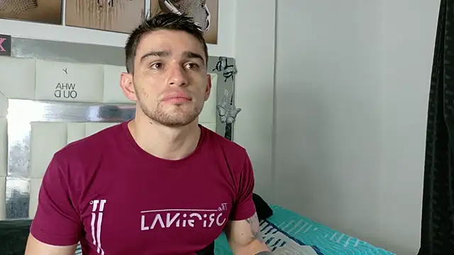 Sexy Alejandro  online show from 12/16/24, 01:00