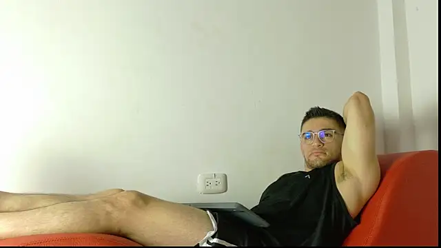 Sexy Alejandro  online show from 12/16/25, 11:26