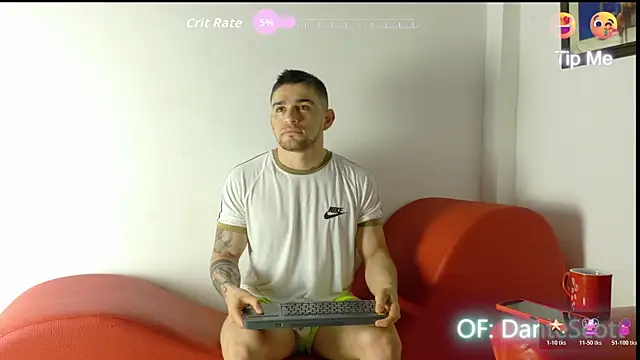 Sexy Alejandro  online show from 12/17/25, 11:27