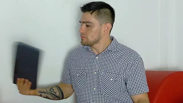 Sexy Alejandro  online show from 01/17/26, 01:49