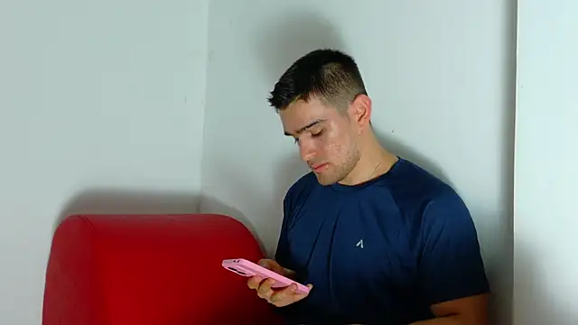 Sexy Alejandro  online show from 05/14/26, 06:15