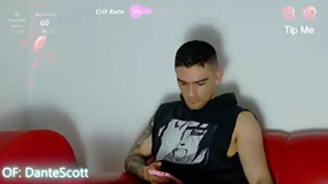 Sexy Alejandro  online show from 07/04/26, 12:00