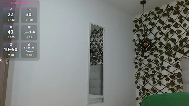 dannaberlin 0 online show from 01/20/25, 12:39
