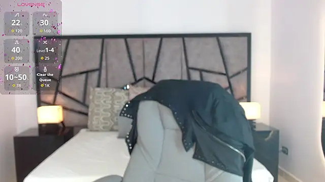 Snapshot of adhara_cortez chatting on 11/13/25, 07:46 adhara cortez online show from 11/13/25, 07:46