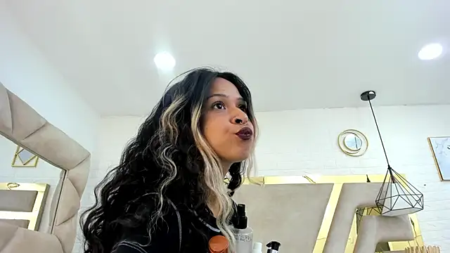 rave connor online show from 10/06/25, 06:49