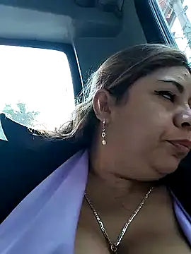 Laura-Hernandez online show from 12/11/24, 07:46