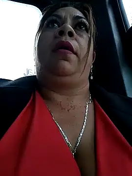 Laura-Hernandez online show from 12/12/24, 09:26