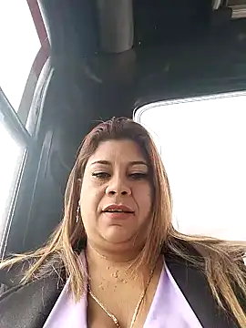 Laura-Hernandez online show from 01/24/25, 04:28