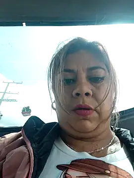 Laura-Hernandez online show from 07/03/26, 03:07