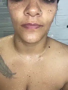 Snapshot of Stefyrossy chatting on 11/06/25, 01:17 Stefyrossy online show from 11/06/25, 01:17