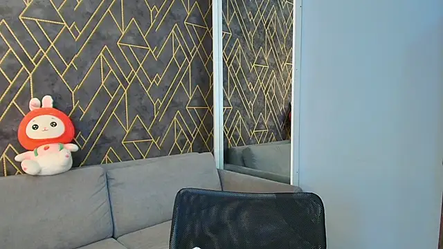 lauren jaureguifg online show from 02/14/25, 07:17