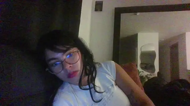 Kiri Cutee online show from 02/17/25, 04:53