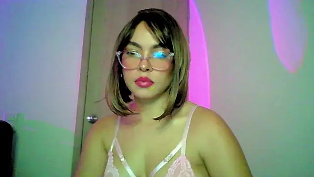 Kiri Cutee online show from 09/25/25, 04:27