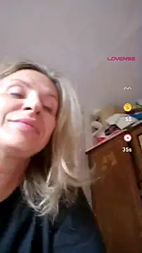 YourJuliena online show from 07/24/26, 05:00