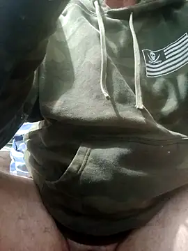 Snapshot of gottogetsit chatting on 11/06/25, 12:06 gottogetsit online show from 11/06/25, 12:06