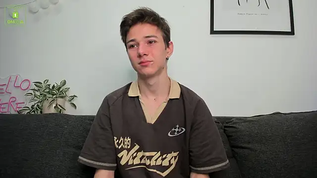 Viego Pattel online show from 10/05/25, 11:30