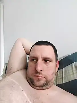 HE-M123 online show from 10/06/25, 01:52