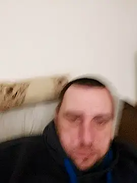 HE-M123 online show from 10/07/25, 07:44