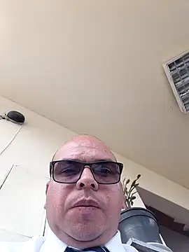 Camilo-31RI online show from 07/16/26, 04:35