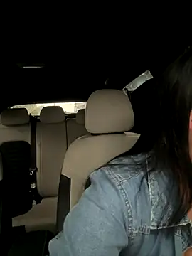 Snapshot of Abril10_ chatting on 10/08/25, 12:58 Abril10  online show from 10/08/25, 12:58