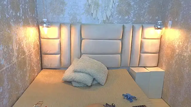 EdnaJarath online show from 01/24/25, 03:32