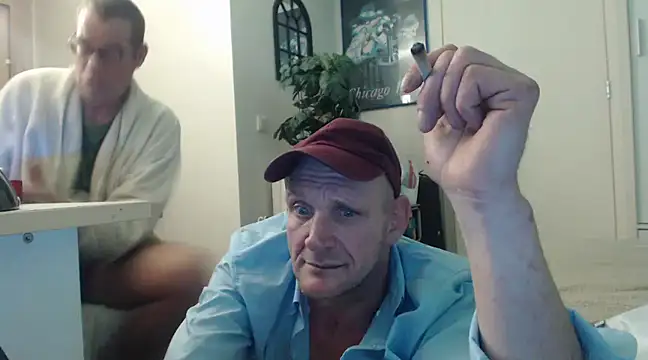 Snapshot of mikeythebestsucker chatting on 12/07/24, 02:53 mikeythebestsucker online show from 12/07/24, 02:53