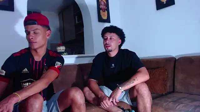 Snapshot of enjoy_vibes chatting on 10/03/25, 04:31 enjoy vibes online show from 10/03/25, 04:31