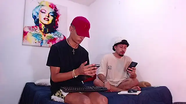 Snapshot of enjoy_vibes chatting on 11/09/25, 10:41 enjoy vibes online show from 11/09/25, 10:41