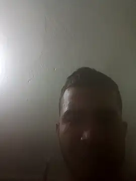 Snapshot of Fer345677 chatting on 06/15/26, 08:33 Fer345677 online show from 06/15/26, 08:33