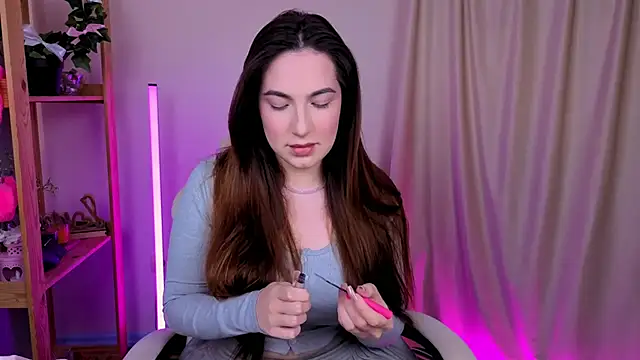 Snapshot of MelissaLovvv chatting on 10/02/25, 06:09 MelissaLovvv online show from 10/02/25, 06:09