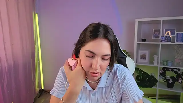 Snapshot of MelissaLovvv chatting on 07/07/26, 07:23 MelissaLovvv online show from 07/07/26, 07:23