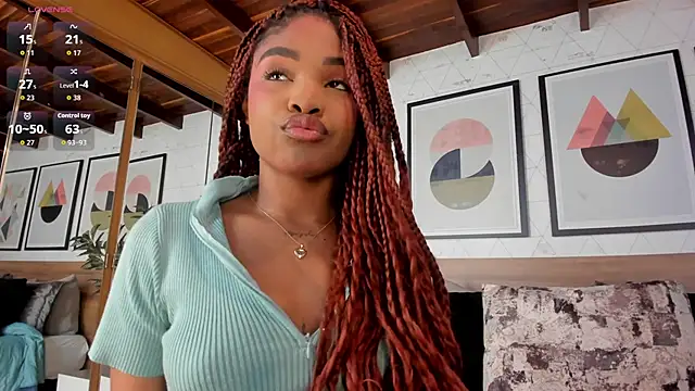 Snapshot of AriaFoster chatting on 10/11/25, 04:01 AriaFoster online show from 10/11/25, 04:01