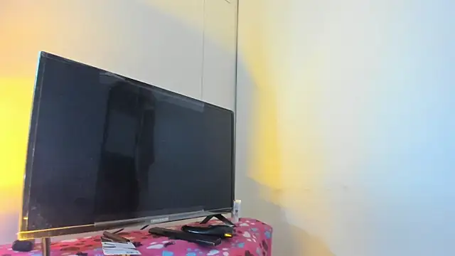 daamonxxx19 online show from 02/05/25, 04:25