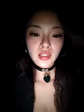 Snapshot of Fairy-HF chatting on 10/16/25, 02:51 Fairy-HF online show from 10/16/25, 02:51