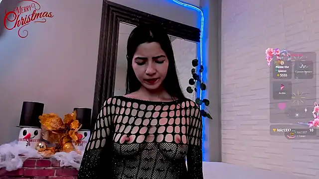 sweetieandjuicyy online show from 12/18/24, 12:43