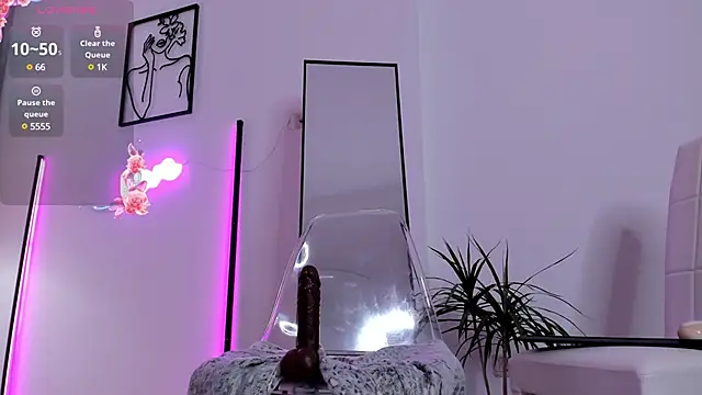 JuicyyPeach  online show from 01/22/25, 11:21