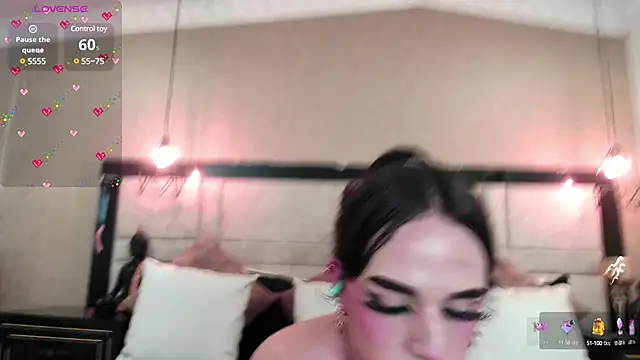 JustinePerry online show from 01/12/25, 04:10