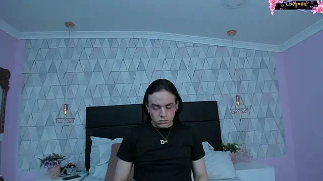 JustinePerry online show from 05/29/26, 04:10