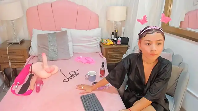 Candy5Girl online show from 12/06/24, 11:03