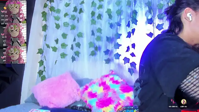 Snapshot of tokito_mitsuri chatting on 11/07/25, 01:00 tokito mitsuri online show from 11/07/25, 01:00