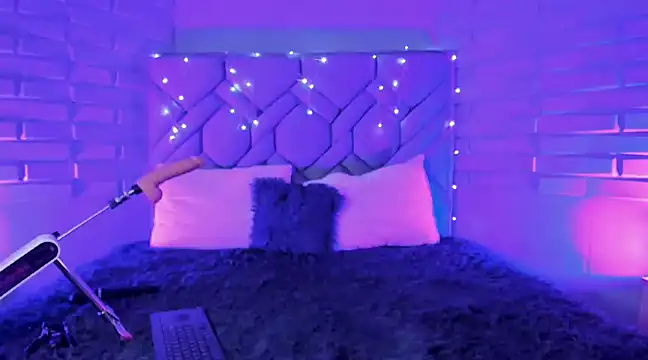 BriannaHarps online show from 01/04/25, 12:37