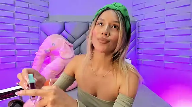 BriannaHarps online show from 01/18/25, 12:46