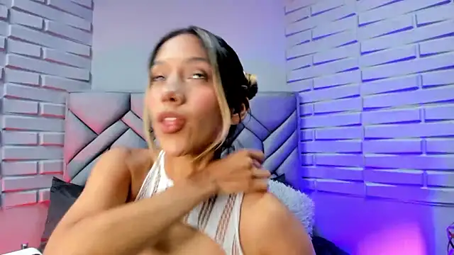 BriannaHarps online show from 03/01/25, 02:04